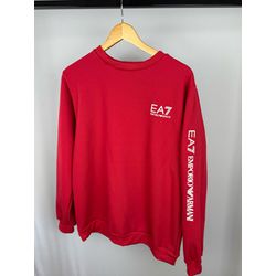 Moletom S/Capuz Armani EA7 Vermelho com escrita na... - Atacado das Tailandesas