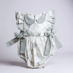 Pimpão Laços- Listra Cinza - Ateliê NewBaby