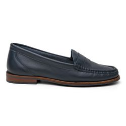 Mocassim Feminino Clássico em Couro Cor Azul Marin... - Ateliê Mario Mello