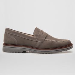 Mocassim Masculino Slip On Loafer Derby em Camurça... - Atria Shoes