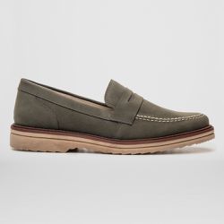 Mocassim Masculino Slip On Loafer Derby em Camurça... - Atria Shoes