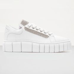 Tênis Feminino Casual com Strass - Branco - Strass - Atria Shoes