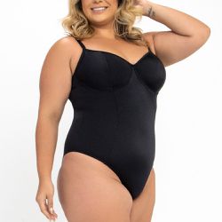 MAIÔ MEIA TAÇA PLUS LISO PRETO - Banho de Mar