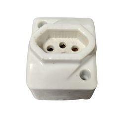 Tomada Externa de Porcelana 25A - 25029 - Bazar Eficaz