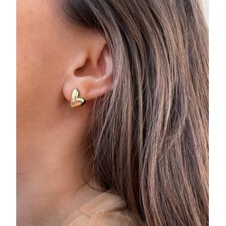 Brinco Mini Coração Robusto M Ouro - 8595859 - ISABELA MATTOS ACESSÓRIOS