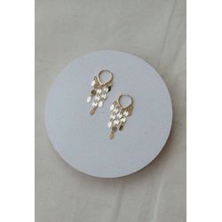 Brinco Argola Plaquinhas Ouro - 47394793 - ISABELA MATTOS ACESSÓRIOS