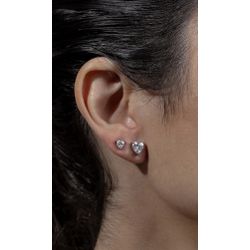 Brinco Moissanite Coração P - 63728988 - ISABELA MATTOS ACESSÓRIOS