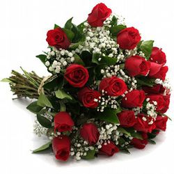 Buquê de Rosas Vermelhas – 30 Unidades - 2309 - Bellas Cestas Online Salvador