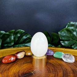 Yoni Egg Quartzo Leitoso - BEM ME QUER ZEN