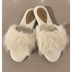 Pantufa Fluffy | Off White - Be.My Luxury Handmade