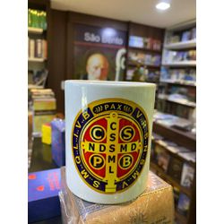 CANECA MEDALHA DE SÃO BENTO colorida EM CERÂMICA -... - Benedictus Livraria Católica