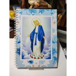 CADERNO MÉDIO - NOSSA SENHORA DAS GRAÇAS 90 fls - ... - Benedictus Livraria Católica