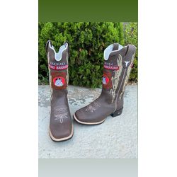 Bota Texana em Couro Velho Barreiro Café - BTM13 - Botas Texanas Fabi