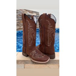 Bota Texana em Couro Marron detalhes Bege - BTF bo... - Botas Texanas Fabi