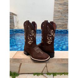 Bota Texana em Couro Marron com bege - BTF BEGE - Botas Texanas Fabi