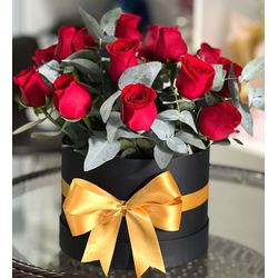  Box de Rosas Amor em Vermelho - Floricultura FLORA BARIGUI