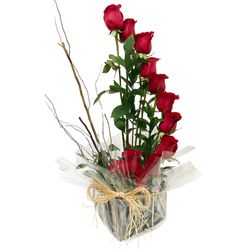 Ikebana de Rosas Vermelhas - Floricultura FLORA BARIGUI