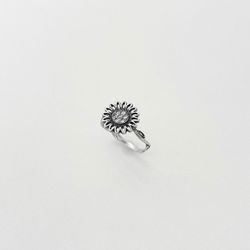 Anel girassol com zircônias prata 925 - AN604 - BRAGHETTO