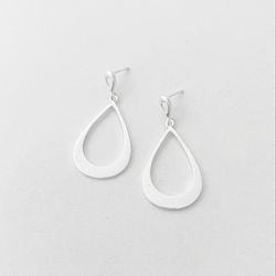 Brinco gota lisa aberta pendurada prata 925 - B87 - BRAGHETTO