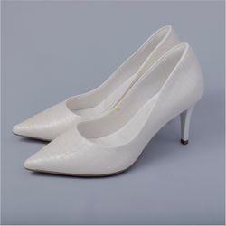Scarpin Branco Salto Fino Bebece - Croco - Branco Store