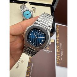 9-PKAÇL - Relogio Patek Philippe Nautilus Prata - Junior Relógios de Luxo