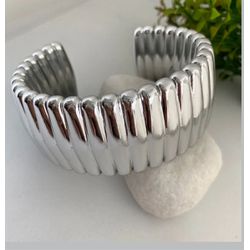Brac Rígido 1150073 Prata - 3885126012701 - B.S ACESSORIOS E PRESENTES