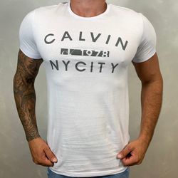 Camiseta CK Branco DFC⭐ - 2157 - DROPA AQUI