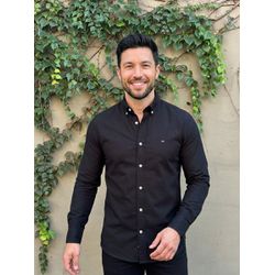 Camisa Manga Longa TH Preto - 43384 - VITRINE SHOPS