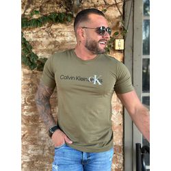 Camiseta CK Verde DFC⭐ - 5043 - DROPA AQUI