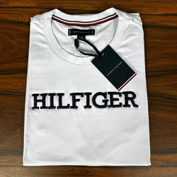 Camiseta TH Branco. - C-6546 - DROPA AQUI