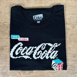 Camiseta Coca Cola DFC⭐ - 3896 - DROPA AQUI