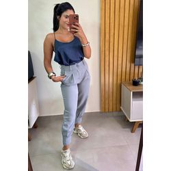 Calça de Alfaiataria Modelo Cenoura Cinza - Cajuá Franca