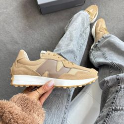Tênis New Balance 327 Bege/Café - 1 - CALMARIASHOP