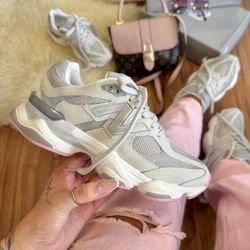 Tênis New Balance 9060 Cinza e rosa - 1 - CALMARIASHOP