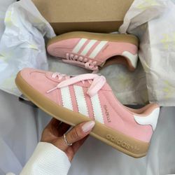 Tênis Gazelle Rosa e Branco - 1 - CALMARIASHOP