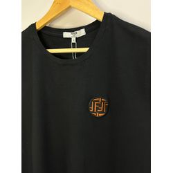 Camiseta Luxo Estampada FND - Preto - 105036105 - Atacado Porto Alegre
