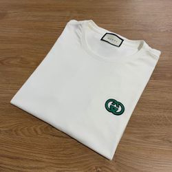 Camiseta Importada GCC Básica - Off white - 105034... - Atacado da Camiseteria Poa