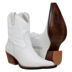 Bota Feminina De Cano Curto Bico Fino Em Couro Legítimo Branco - 3165-... - CAPELLI BOOTS