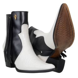 Bota Country Feminina Cano Curto e Bico Fino Em Couro Cor Branco e Pre... - CAPELLI BOOTS