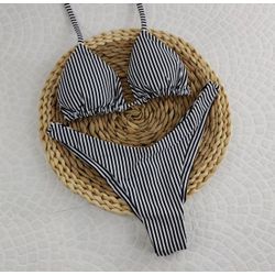 Conjunto Liz Listrado Branco - CARIOKAS MODA PRAIA
