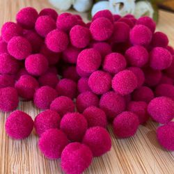 Pompom 1cm Rosa Pink- Cores aproximadamente 100un ... - CHAMMA FESTA