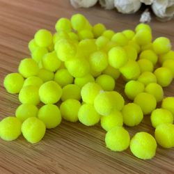Pompom 1cm Amarelo Neon- Cores aproximadamente 100... - CHAMMA FESTA
