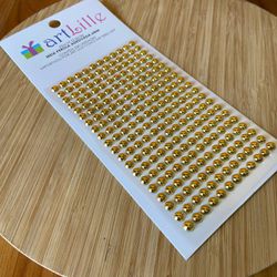 Cartela Adesiva Meia Pérola 6MM Dourado 240un - 5... - CHAMMA FESTA