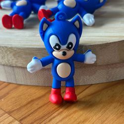 Pingente Emborrachado Sonic 3d 7 cm - pingentesoni - CHAMMA FESTA