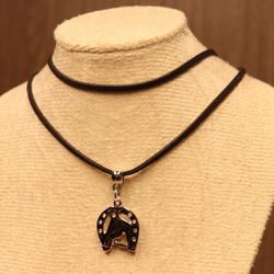 Choker Feminina Camurça Preta - CODIGO27 - CLUB 21 COUNTRY