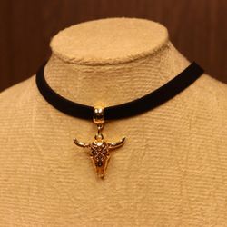 Choker Feminina Camurça Preta - CODIGO17 - CLUB 21 COUNTRY