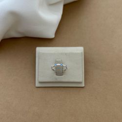 ANEL FILEIRA FOLHAS COM ZIRCÔNIA AZUL - 27483A - C Martiniano Joias
