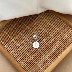 BERLOQUE SIGNO LEÃO PRATA CLARA - 27462L - C Martiniano Joias