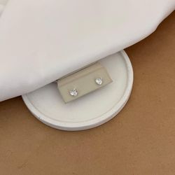 BRINCO ZIRCÔNIA CORAÇÃO CRISTAL 6MM DE TARRAXA - 2... - Pratas Pomposa
