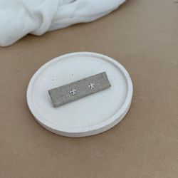 BRINCO MINI TARTARUGA COM ZIRCÔNIA GOTA DE TARRAXA... - C Martiniano Joias